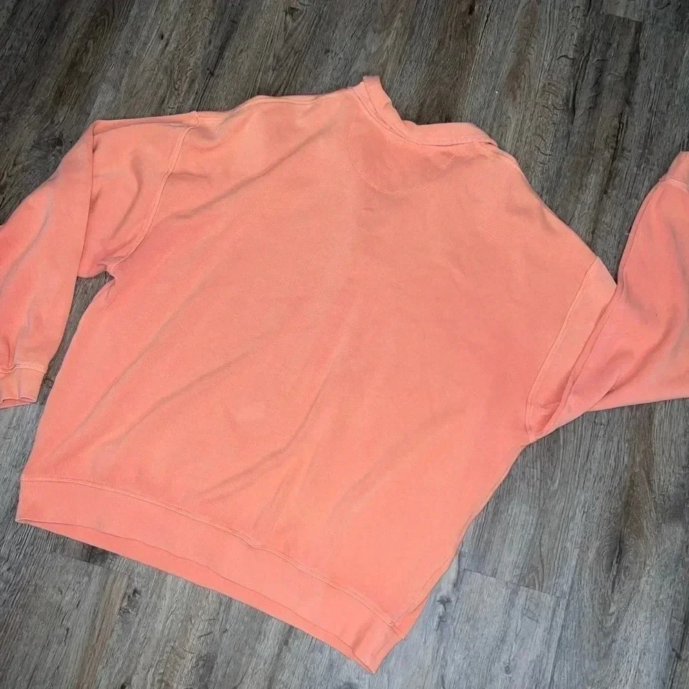 Tommy Bahama • Ribbed 1/4 zip Sweater